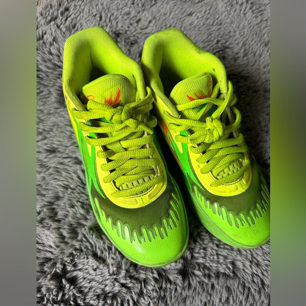 Kids nickelodeon slime M.E.L.L.O Puma basketball shoes